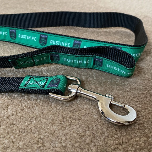Austin FC Dog Leash - Picture 2 of 3